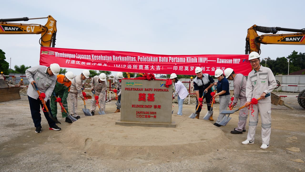 Peletakan Batu Pertama,Untuk Pembangunan Klinik Baru.Apresiasi Bagi Perusahan Yang Punya Kepedulian Pada Kehidupan Sosial Kesehatan Manusia Khususnya Di Lingkup Karyawan.