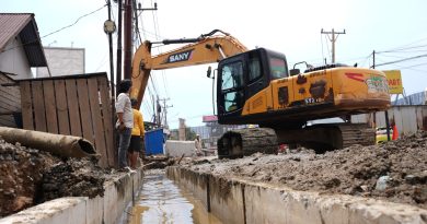 Tingkatkan Infrastruktur Jalan Nasional, IMIP Bangun Drainase Beton di Ruas Trans Sulawesi