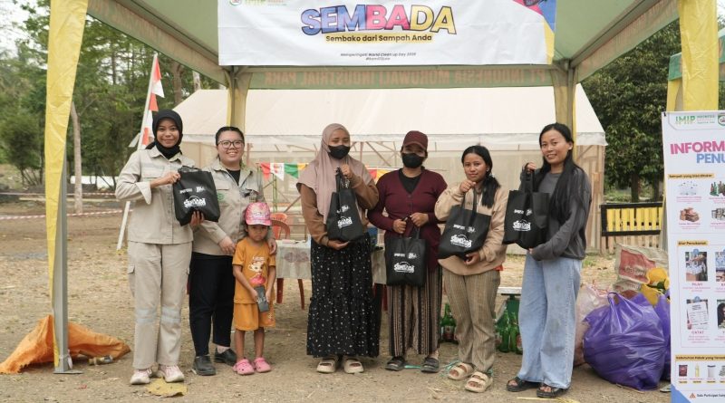 Program Sembada IMIP Pacu Warga Aktif Memilah Sampah Bernilai Ekonomi